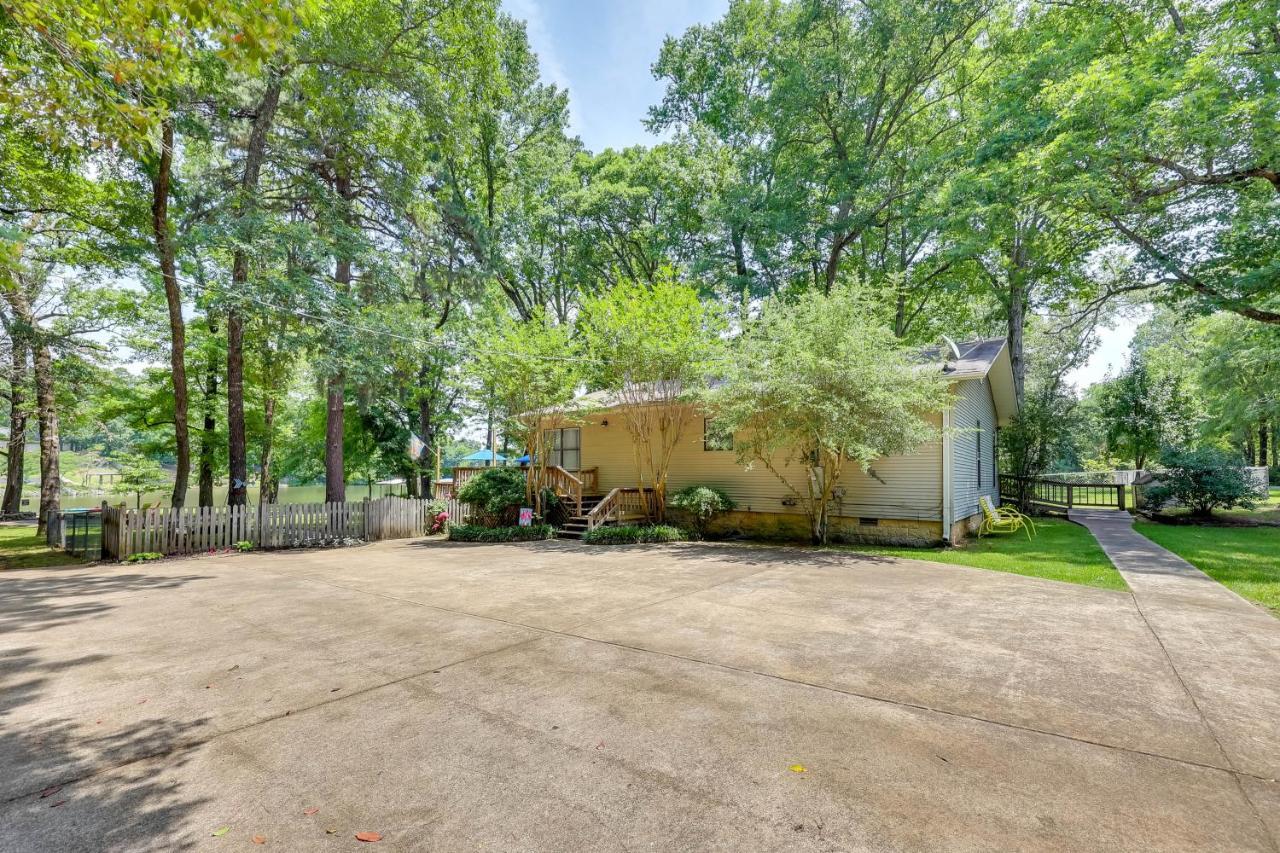 Lakefront Hot Springs Home With Furnished Deck! Exterior photo